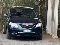 Usata Lancia Ypsilon 69 CV (50 kW) 2017 Blu Utilitaria