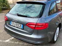 Usata Audi A4 Business Plus 190 CV (139 kW) 2015 Grigio Station wagon