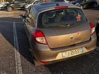 Usata Renault Clio II 70 CV (51 kW) 2010 Grigio Utilitaria
