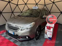 Usata Peugeot 2008 Allure 110 CV (80 kW) 2016 Marrone SUV