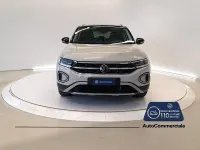 Usata VW T-Roc Style 150 CV (110 kW) 2023 Beige SUV