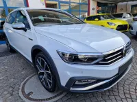 Usata VW Passat Alltrack Pro 200 CV (147 kW) 2023 Gletscherweiß metallic Station wagon