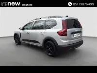 Usata Dacia Jogger Extreme 100 CV (73 kW) 2023 Grigio scuro Monovolume