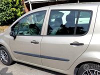 Usata Renault Modus 2006 Grigio Monovolume
