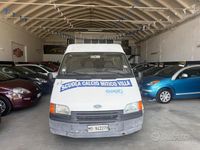 Occasion Ford Transit 85 ch (62 kW) 1999 Blanc Monospace