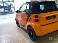 Usata Smart ForTwo Cabrio Passion 84 CV (61 kW) 2011 Arancione Cabrio