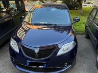 Usata Lancia Ypsilon 60 CV (44 kW) 2021 Blu Utilitaria