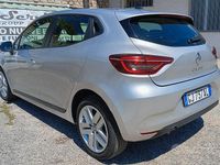 Usata Renault Clio V Business 91 CV (66 kW) 2022 Grigio Berlina