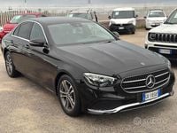 Usata Mercedes E200 160 CV (117 kW) 2022 Nero Berlina