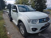 Usata Mitsubishi L200 178 CV (130 kW) 2015 Bianco Pick-up