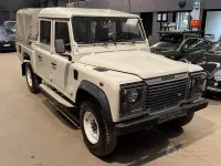 Usata Land Rover Defender S 122 CV (89 kW) 2005 Bianco pastello Berlina