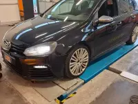 Usata VW Golf VI R 270 CV (198 kW) 2010 Nero Utilitaria
