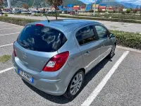 Usata Opel Corsa Cosmo 95 CV (69 kW) 2010 Grigio Utilitaria