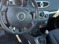 Gebraucht Renault Clio II Dynamique 75 PS (55 kW) 2011 Schwarz Limousine