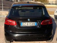 Usata BMW 218 Active Tourer Sport Line 150 CV (110 kW) 2015 Nero Monovolume
