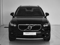 Usata Volvo XC40 Momentum 163 CV (119 kW) 2021 Nero SUV