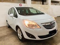 Usata Opel Meriva 75 CV (55 kW) 2010 Bianco Monovolume