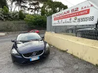 Usata Volvo V40 150 CV (110 kW) 2015 Blu Station wagon