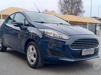 Usata Ford Fiesta Business Edition 80 CV (58 kW) 2015 Argento Utilitaria