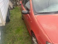 Occasion Fiat Punto 80 ch (58 kW) 2003 Rouge Citadine