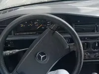 Usata Mercedes 190 109 CV (80 kW) 1991 Nero Berlina