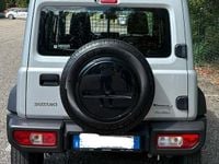 Usata Suzuki Jimny 102 CV (75 kW) 2023 Argento SUV