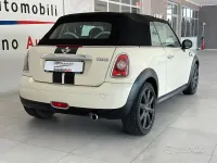 Usata Mini Cooper Cabriolet 120 CV (88 kW) 2010 Beige Cabrio