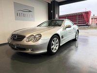 Usata Mercedes SL500 306 CV (225 kW) 2002 Argento Cabrio