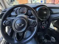 Usata Mini Cooper D 116 CV (85 kW) 2016 Grigio Utilitaria