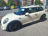 Usata Mini Cooper SD Hype 170 CV (125 kW) 2016 Beige Utilitaria