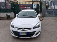 Usata Opel Astra Cosmo 140 CV (102 kW) 2013 Bianco Berlina