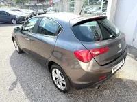 Usata Alfa Romeo Giulietta Progression 140 CV (102 kW) 2012 Grigio Utilitaria