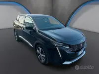 Usata Peugeot 3008 Allure 131 CV (96 kW) 2024 Grigio SUV