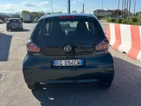 Usata Toyota Aygo 68 CV (50 kW) 2011 Grigio Utilitaria