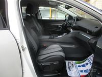 Usata Peugeot 3008 GT-line 120 CV (88 kW) 2018 Bianco SUV
