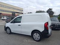 Usata Nissan Townstar N-Connecta 131 CV (96 kW) 2022 Bianco Monovolume