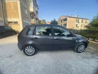 Usata Ford Fiesta Ghia 75 CV (55 kW) 2004 Bluazzurro Utilitaria