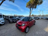 Usata Smart ForFour 71 CV (52 kW) 2016 Rosso Utilitaria