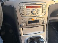 Begagnad Ford S-MAX 140 HK (102 kW) 2007 Svart Minibuss