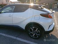 Usata Toyota C-HR Lounge 98 CV (72 kW) 2018 Bianco SUV