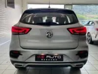 Usata MG ZS Luxury 106 CV (77 kW) 2024 Argento SUV