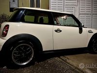 Usata Mini ONE 75 CV (55 kW) 2010 Bianco Utilitaria
