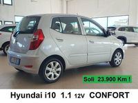 Usata Hyundai i10 Comfort 69 CV (50 kW) 2011 Argento metallizzato Utilitaria