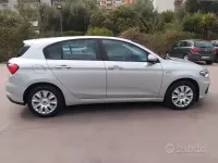 Usata Fiat Tipo 120 CV (88 kW) 2017 Grigio Berlina
