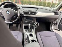 Usata BMW X1 177 CV (130 kW) 2009 Grigio SUV