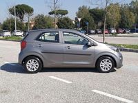 Usata Kia Picanto 65 CV (47 kW) 2018 Astro gray Utilitaria