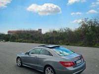 Usata Mercedes E250 Avantgarde 204 CV (150 kW) 2010 Grigio Coupé