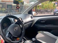 Usata Toyota Aygo 69 CV (50 kW) 2017 Bianco Utilitaria