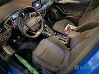 Usata Ford Focus ST-Line 125 CV (91 kW) 2022 Blu/azzurro Berlina