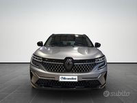 Usata Renault Austral Iconic Esprit Alpine 131 CV (96 kW) 2023 Grigio opaco SUV
